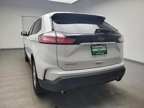 2020 Ford Edge SE