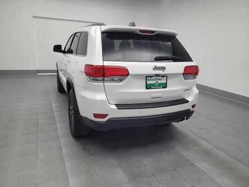 2019 Jeep Grand Cherokee Laredo