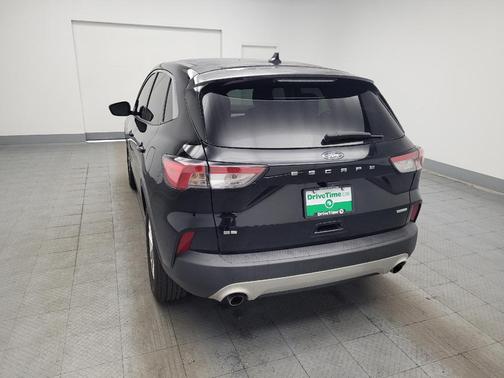 Agate Black Metallic 2020 Ford Escape SE