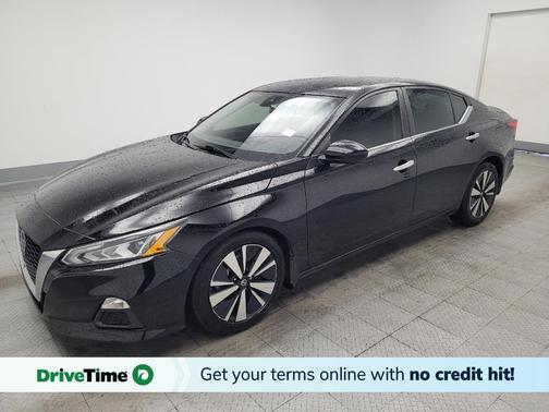 Super Black 2022 Nissan Altima 2.5 SV