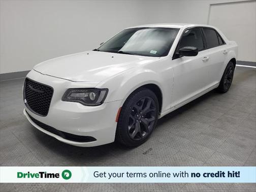 2020 Chrysler 300 Touring