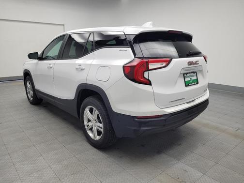 Summit White 2024 GMC Terrain SLE