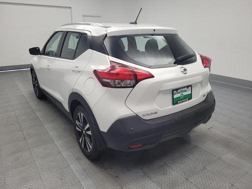 2020 Nissan Kicks SV