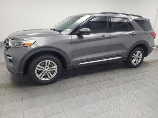 Carbonized Gray Metallic 2023 Ford Explorer XLT