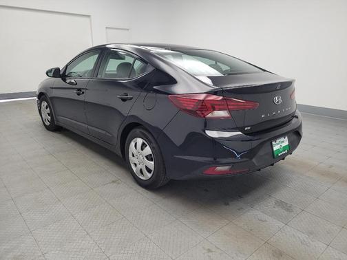 Phantom Black 2020 Hyundai ELANTRA SE