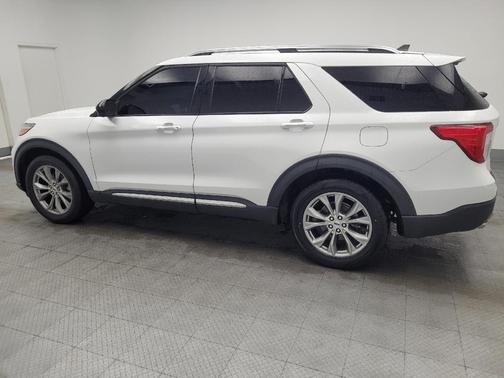 Oxford White 2023 Ford Explorer Limited