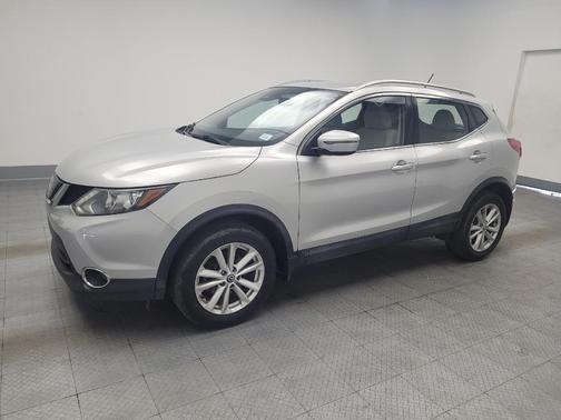 Brilliant Silver Metallic 2019 Nissan Rogue Sport SV