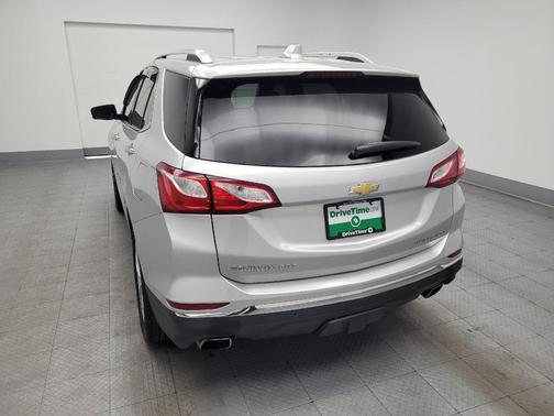Silver Ice Metallic 2019 Chevrolet Equinox Premier w/2LZ