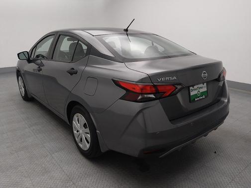 Gun Metallic 2020 Nissan Versa 1.6 S