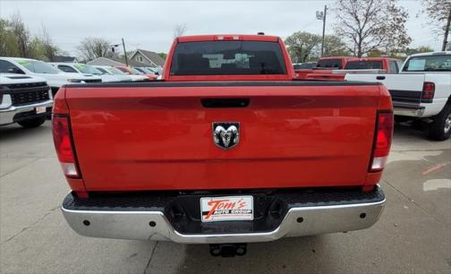 2017 RAM 2500 Tradesman Crew Cab 4x4 6'4' Box