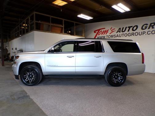 2018 Chevrolet Suburban LT