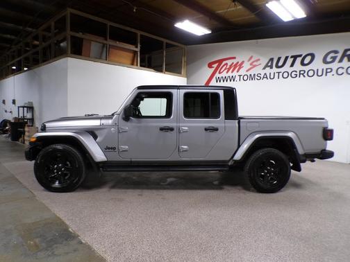 2021 Jeep Gladiator Sport