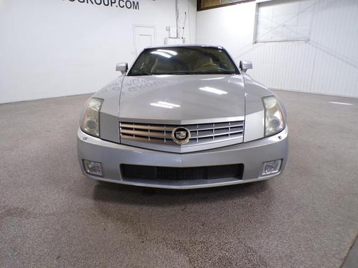2004 Cadillac XLR Base
