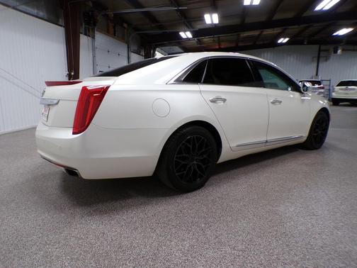 2013 Cadillac XTS Luxury
