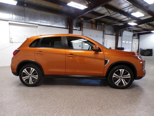 2020 Mitsubishi Outlander Sport SE
