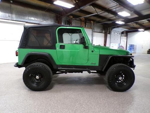 2004 Jeep Wrangler X