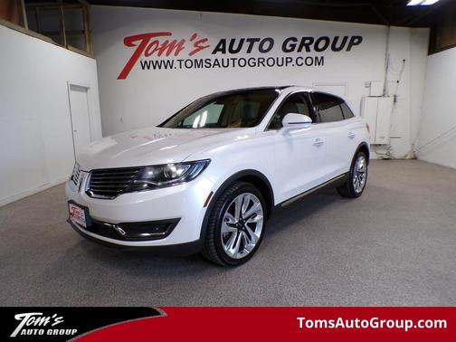 White Platinum Tri-Coat Metallic 2016 Lincoln MKX Reserve