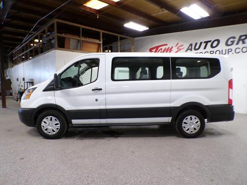 2017 Ford Transit-150 XLT