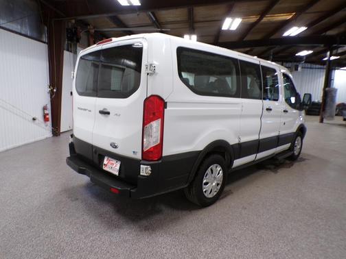 2017 Ford Transit-150 XLT