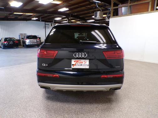 2017 Audi Q7 2.0T Premium Plus