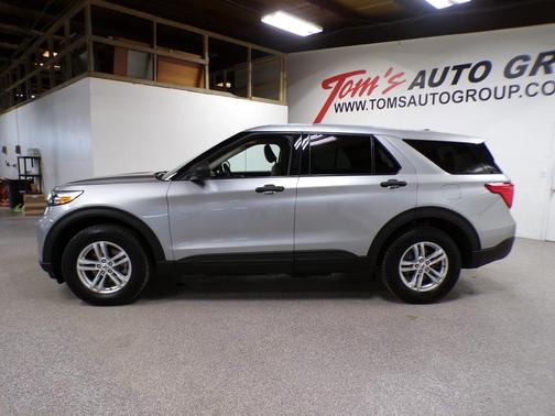Silver 2023 Ford Explorer Base