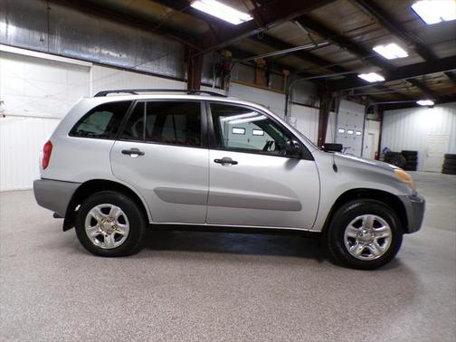 2005 Toyota RAV4 Base
