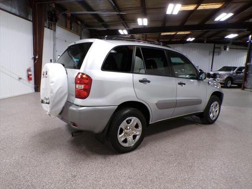 2005 Toyota RAV4 Base