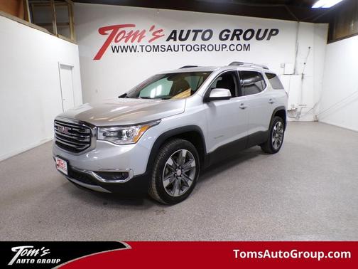 Quicksilver Metallic 2017 GMC Acadia SLT-2