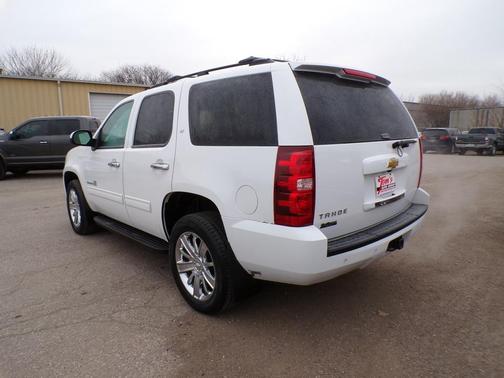 Summit White 2013 Chevrolet Tahoe LT