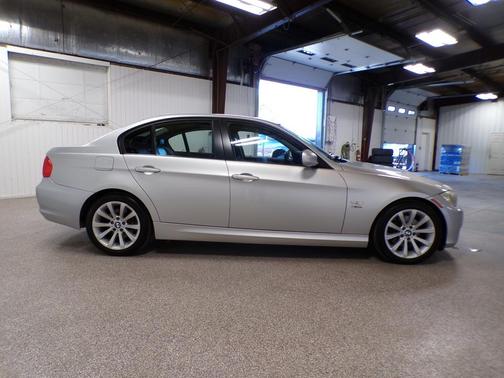 2011 BMW 328 i xDrive