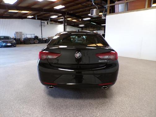 2019 Buick Regal Sportback FWD Preferred II