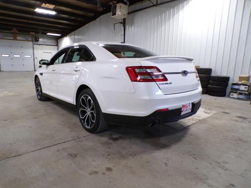 2018 Ford Taurus SHO