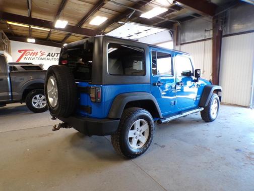2012 Jeep Wrangler Unlimited Sport