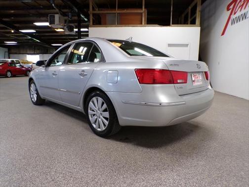 2009 Hyundai SONATA Limited