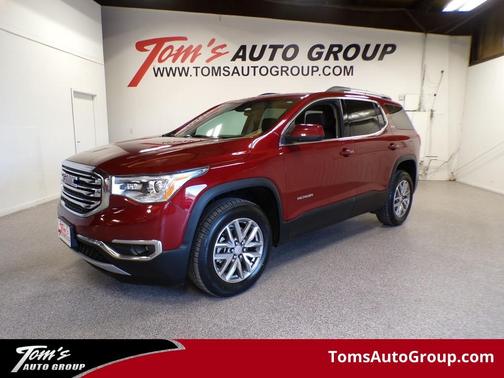 Crimson Red Tintcoat 2018 GMC Acadia SLE-2