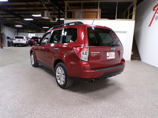 2011 Subaru Forester 2.5X Premium