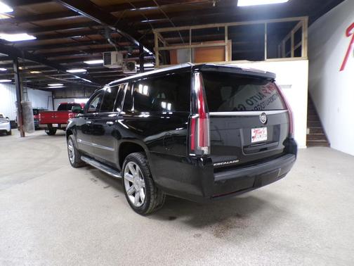 2015 Cadillac Escalade ESV Luxury