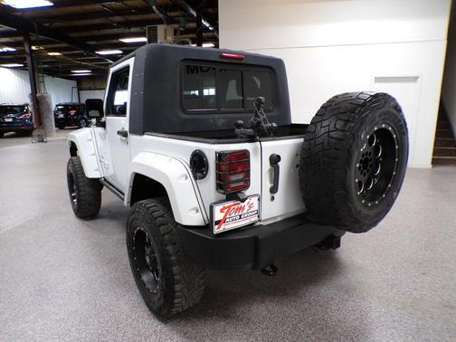 Bright White Clearcoat 2015 Jeep Wrangler Sport