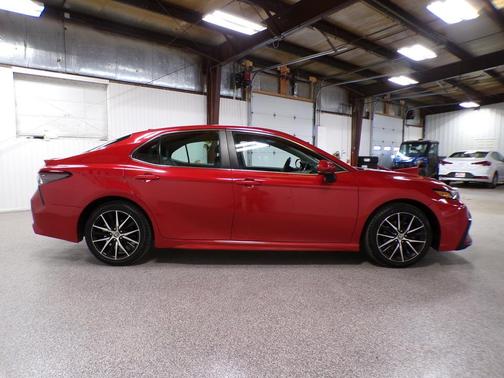 Red 2021 Toyota Camry SE