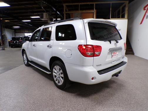 2008 Toyota Sequoia Platinum