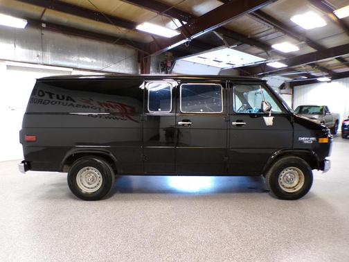 Black 1992 Chevrolet Van G20
