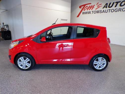 Salsa Red 2015 Chevrolet Spark 1LT