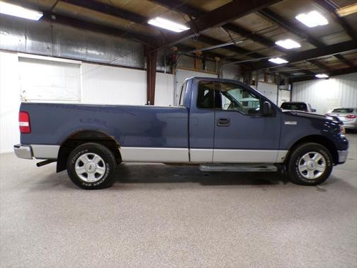 2004 Ford F-150 XLT
