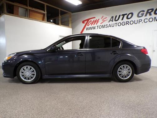 2010 Subaru Legacy Base