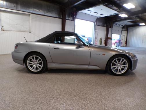 2005 Honda S2000 