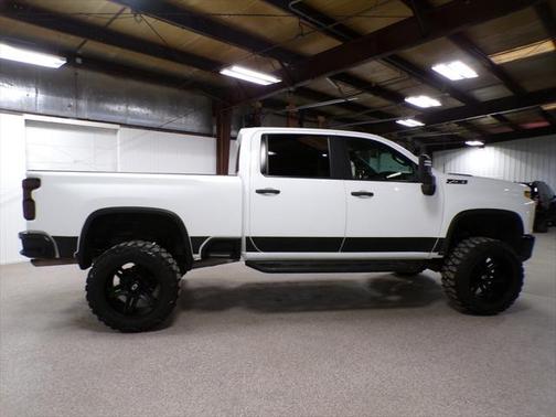 2020 Chevrolet Silverado 2500 Custom