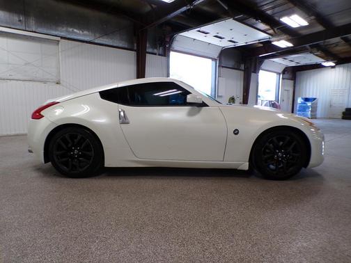 2016 Nissan 370Z Touring