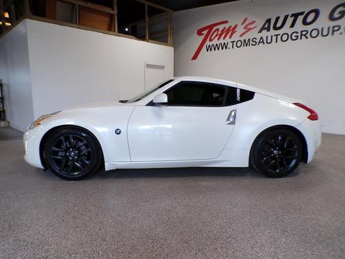 2016 Nissan 370Z Touring