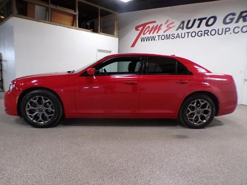 2017 Chrysler 300 S