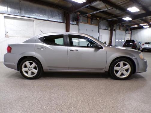 2013 Dodge Avenger SE
